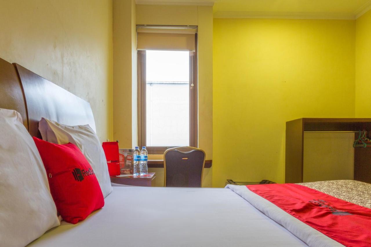 Reddoorz @ Paskal Hyper Square Otel Bandung Dış mekan fotoğraf